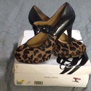 Nike West Mary Janes